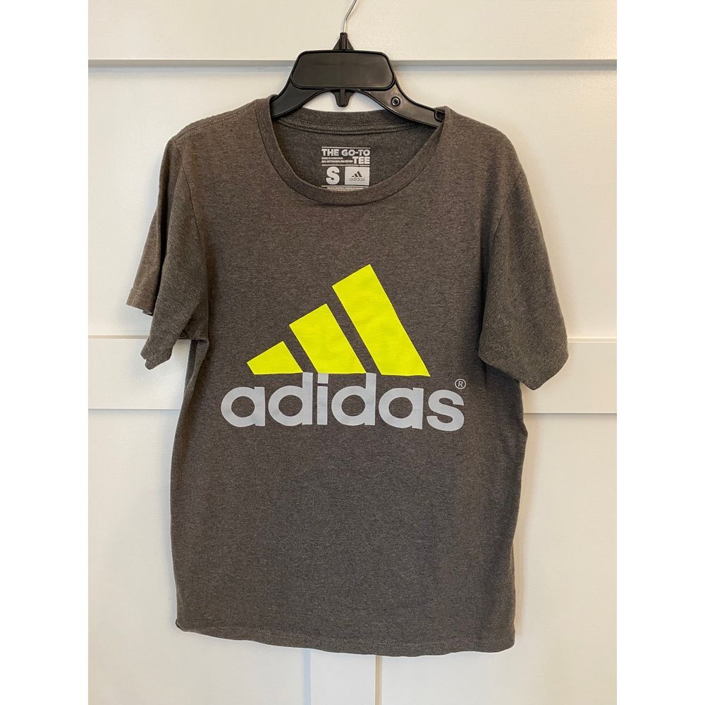 Men's Small Adidas‎ tee